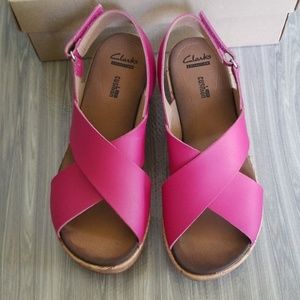 Clark's Fuchsia Wedge Cork heels Womens 7.5M